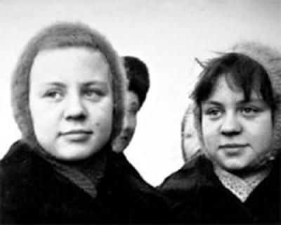 Сёстры Юкины  Ольга и Татьяна