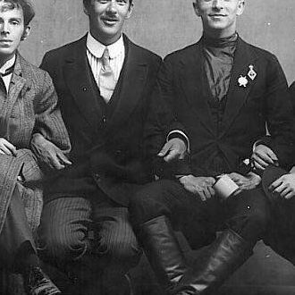 1914 г.проводы на фронт поэта-футуриста Бенедикта Лившица